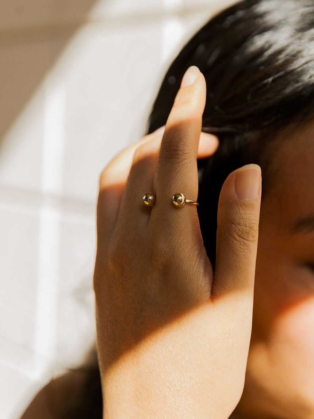 STUDIYO Jewelry Dot Duo Ring | Floating Ball Illusion Ring
